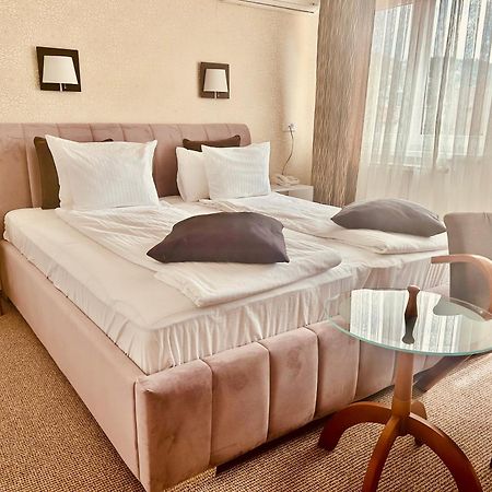 Halvat Guesthouse サラエヴォ エクステリア 写真