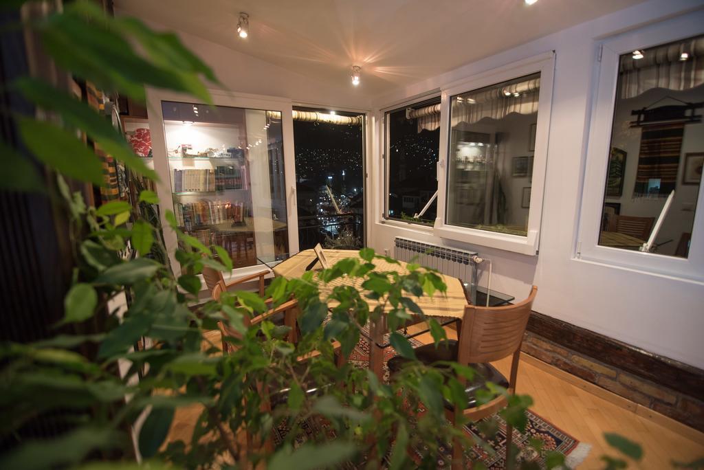 Halvat Guesthouse サラエヴォ エクステリア 写真