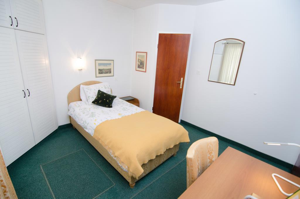 Halvat Guesthouse サラエヴォ エクステリア 写真